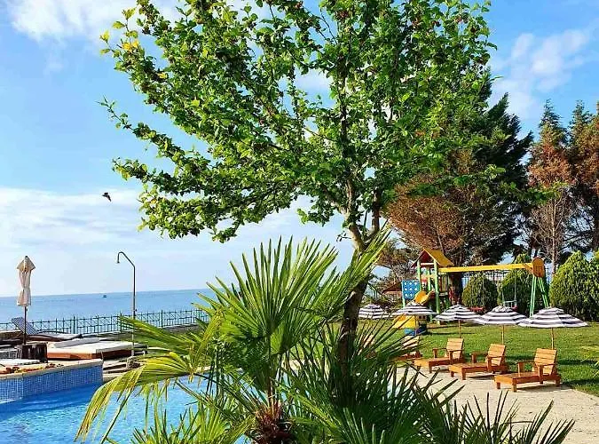 호텔 피터 라브다