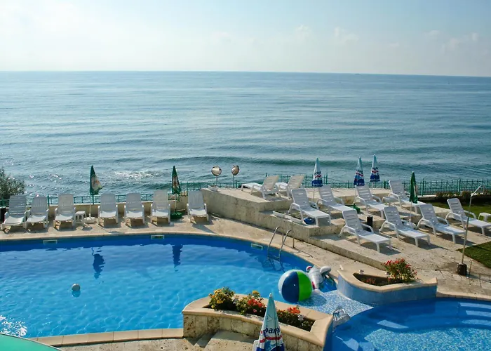 호텔 피터 라브다